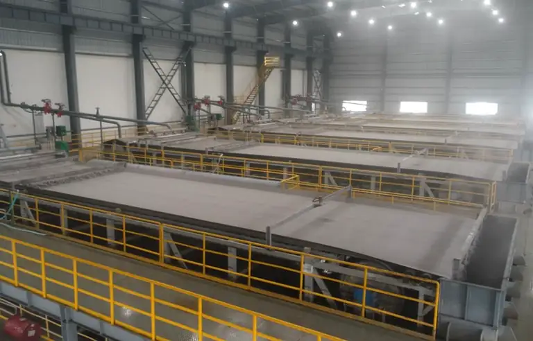 Overview of parallel filtration lines in the Wengfu dry-stack workshop